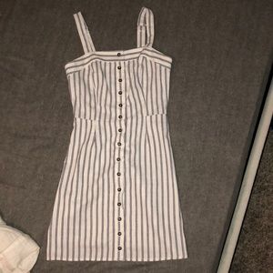 Ivy + Main dress NWT